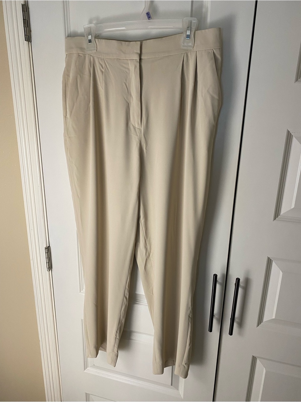 H&M Cream Pleated High-Waist Trousers